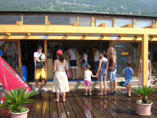 Vacanzenatura in canoa verso Dascio